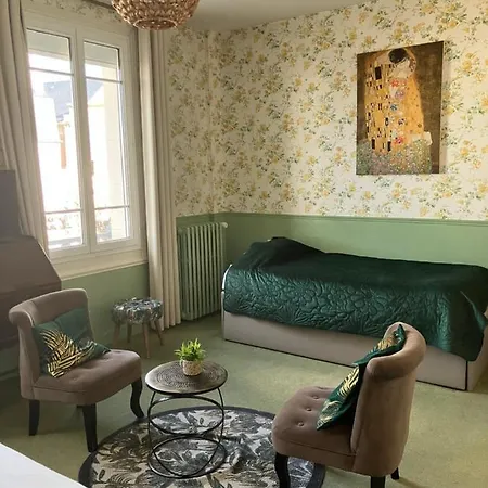 De La Cote Fleurie 2*