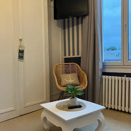 De La Cote Fleurie 2*