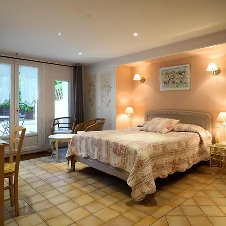 De La Cote Fleurie 2*