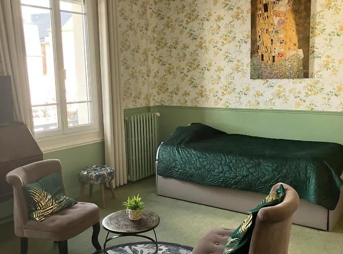 德拉柯德富勒里酒店 2*