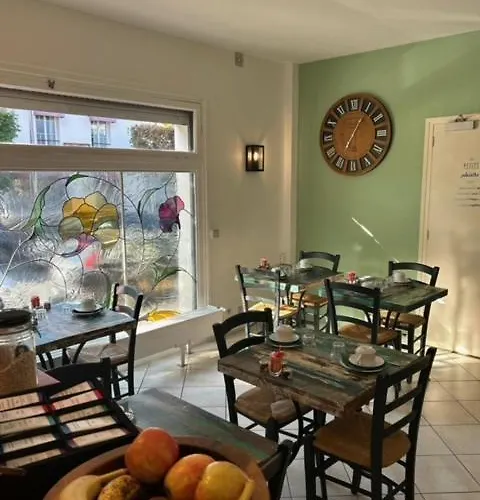 De La Cote Fleurie Hotel 2*