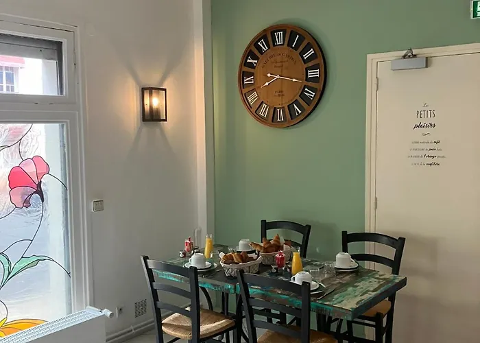 Hotel De La Cote Fleurie 2*