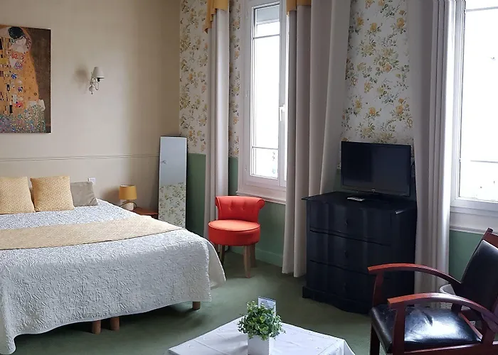 Hotel De La Cote Fleurie