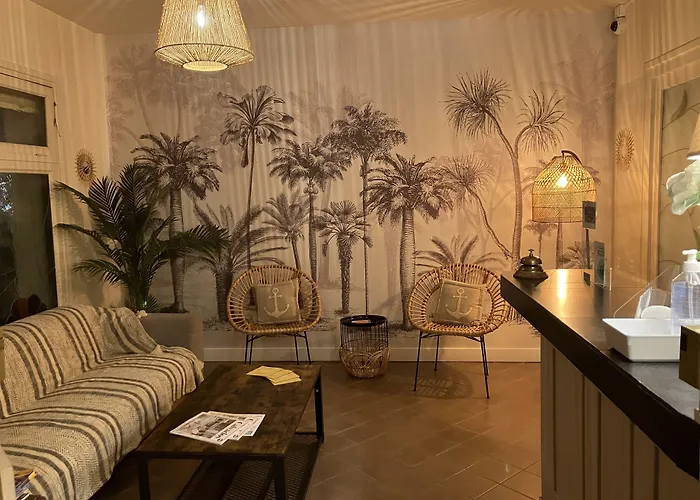 De La Cote Fleurie Hotel 2*