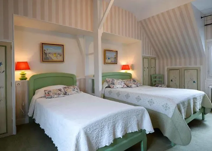 Hotel De La Cote Fleurie 2*